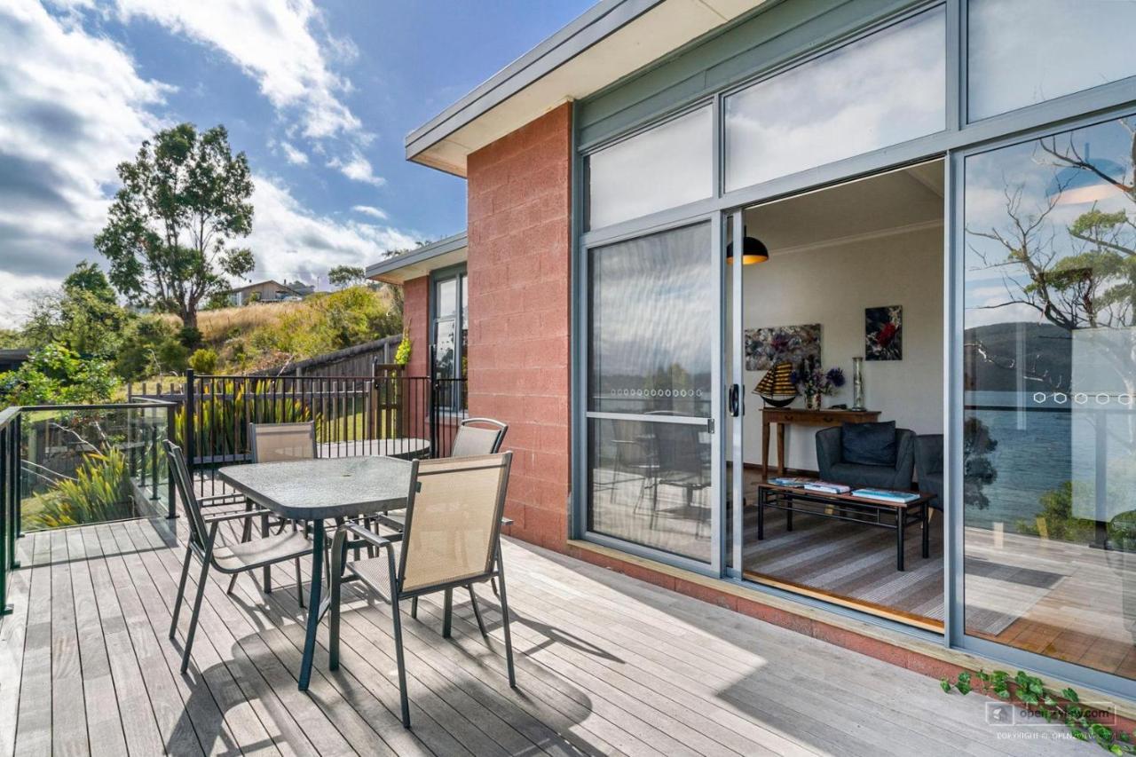 The Beach House- Private Jacuzzi And Wood Fire! Dover Extérieur photo