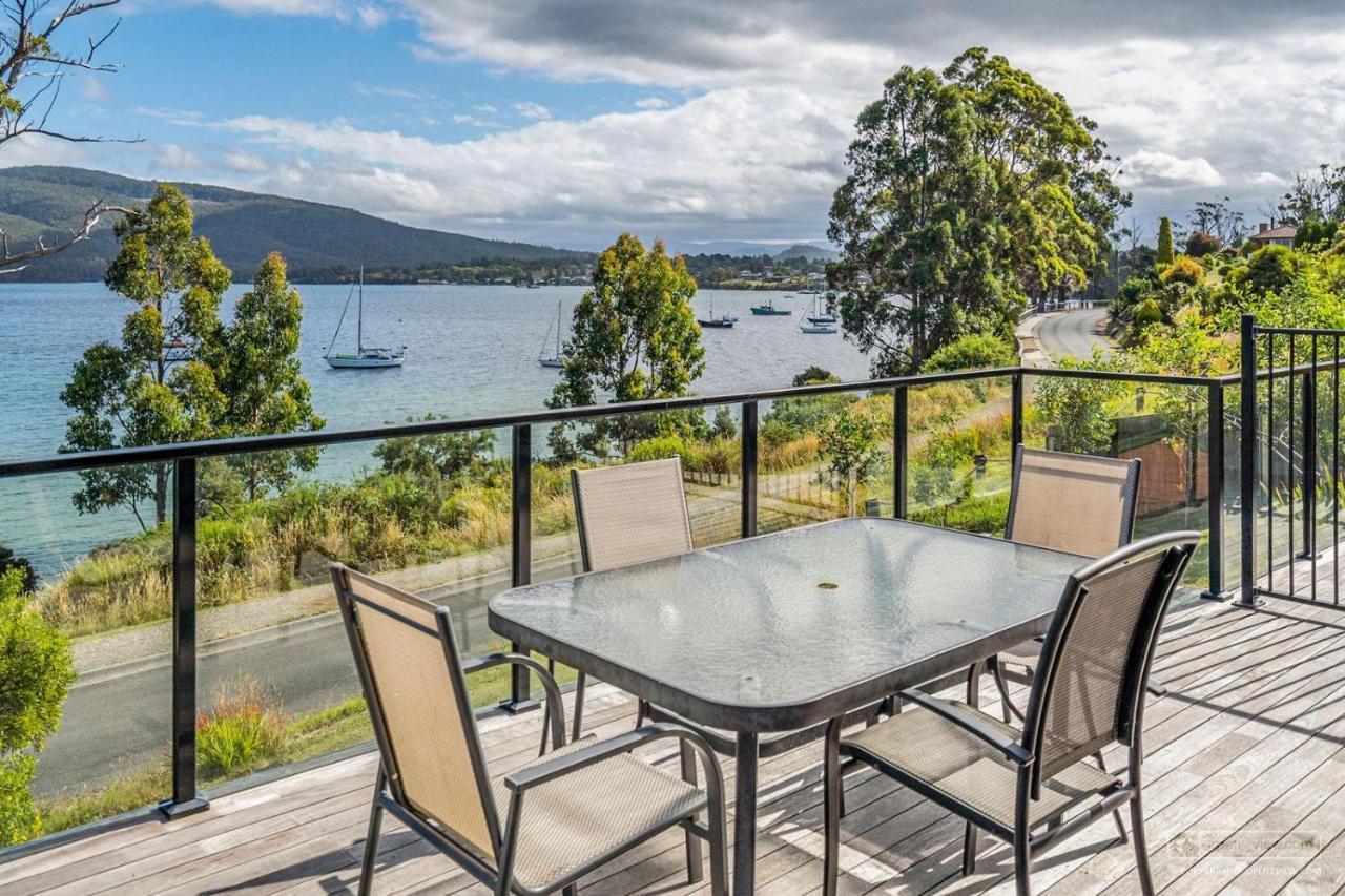 The Beach House- Private Jacuzzi And Wood Fire! Dover Extérieur photo